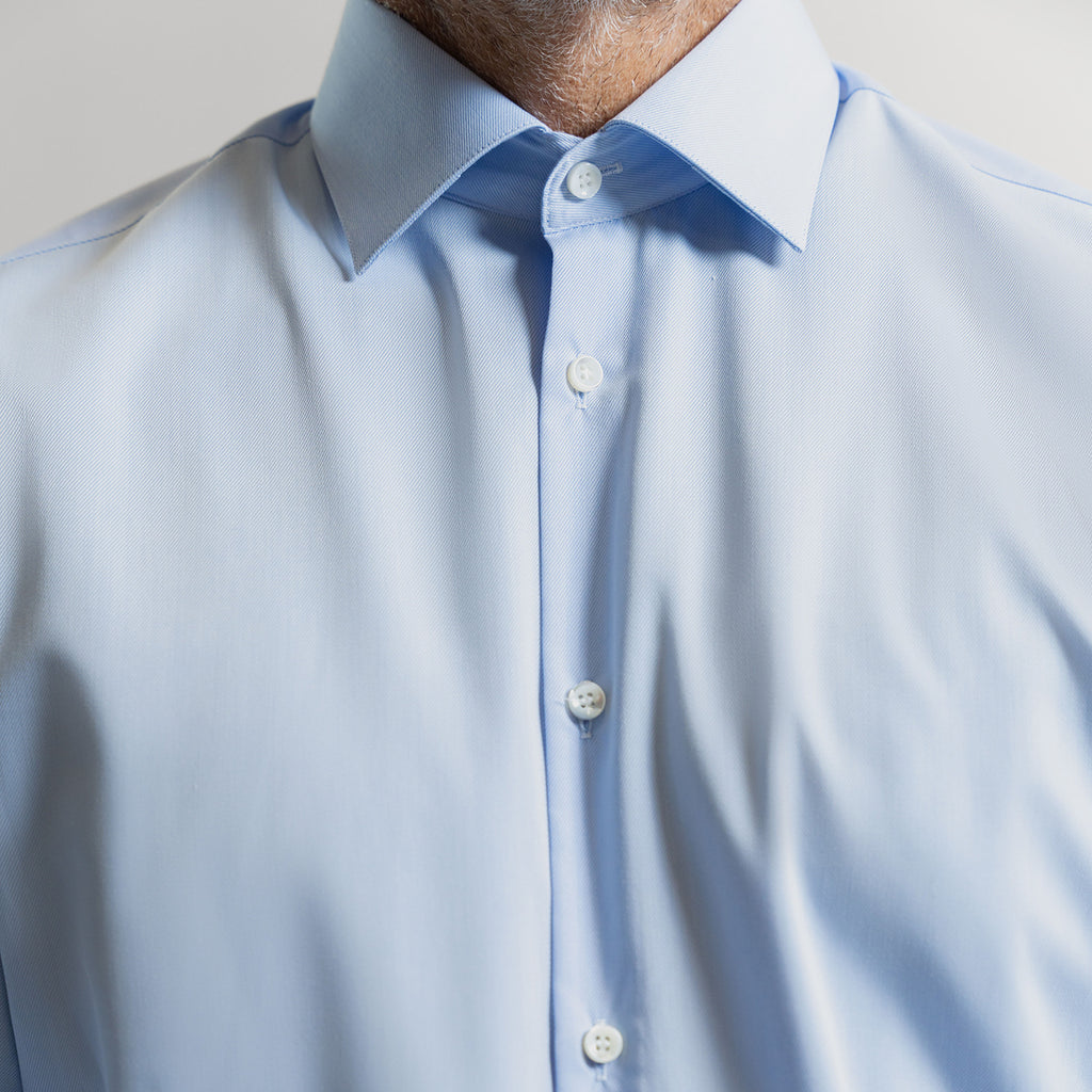 Custom Bespoke Tailored Spread Shirt model Guillermo in Light Blue BreezeTech 