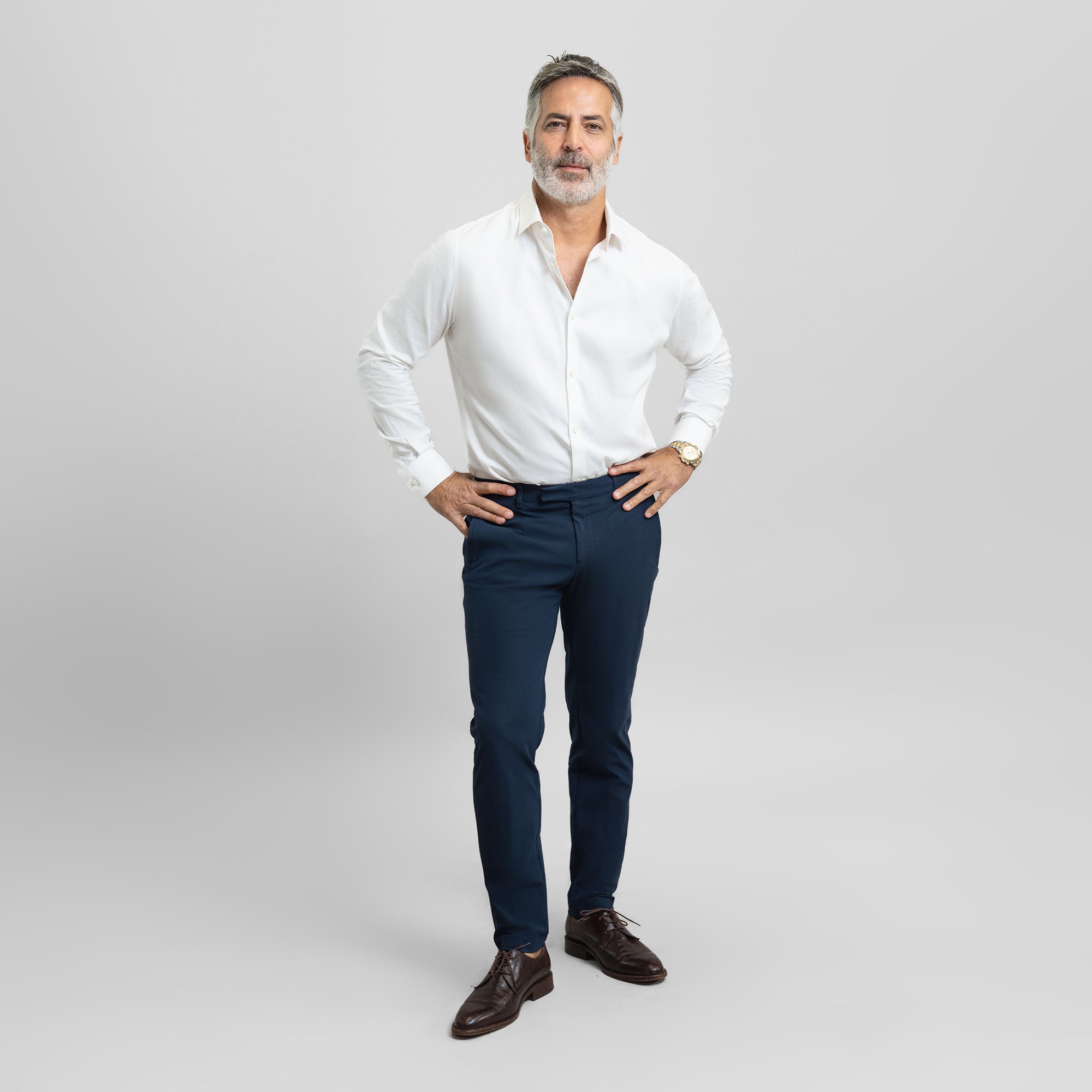 Custom Bespoke Tailored Spread Shirt model Guillermo in White BreezeTech