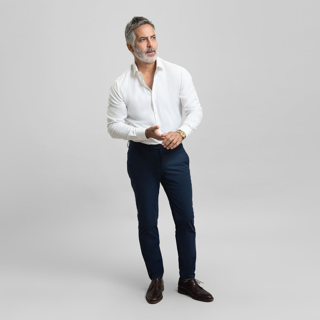 Custom Bespoke Tailored Spread Shirt model Guillermo in White BreezeTech