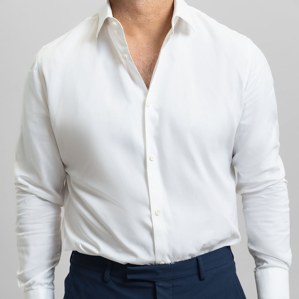 Custom Bespoke Tailored Spread Shirt model Guillermo in White BreezeTech
