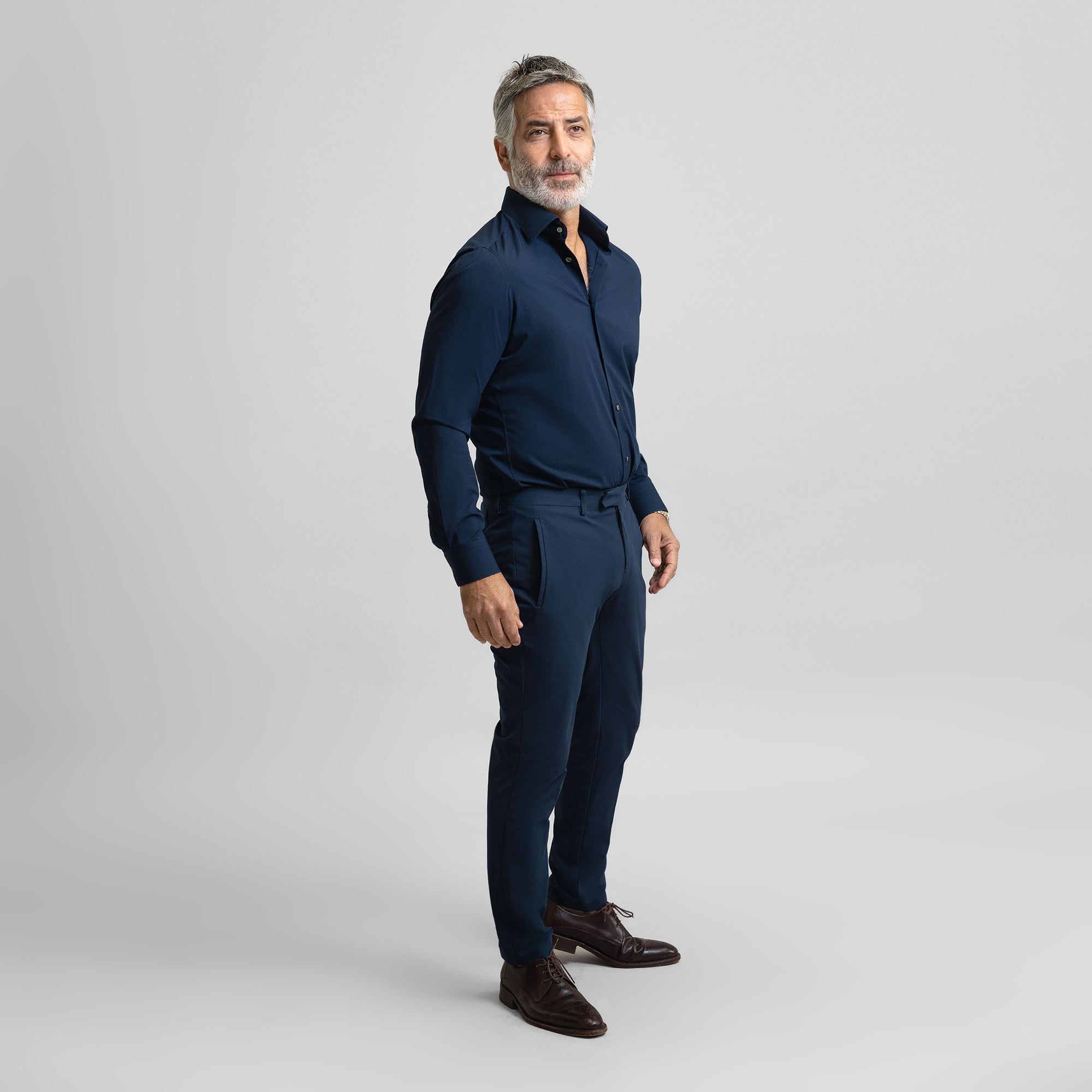 Custom Bespoke Tailored Spread Shirt model Guillermo in Navy BreezeTech