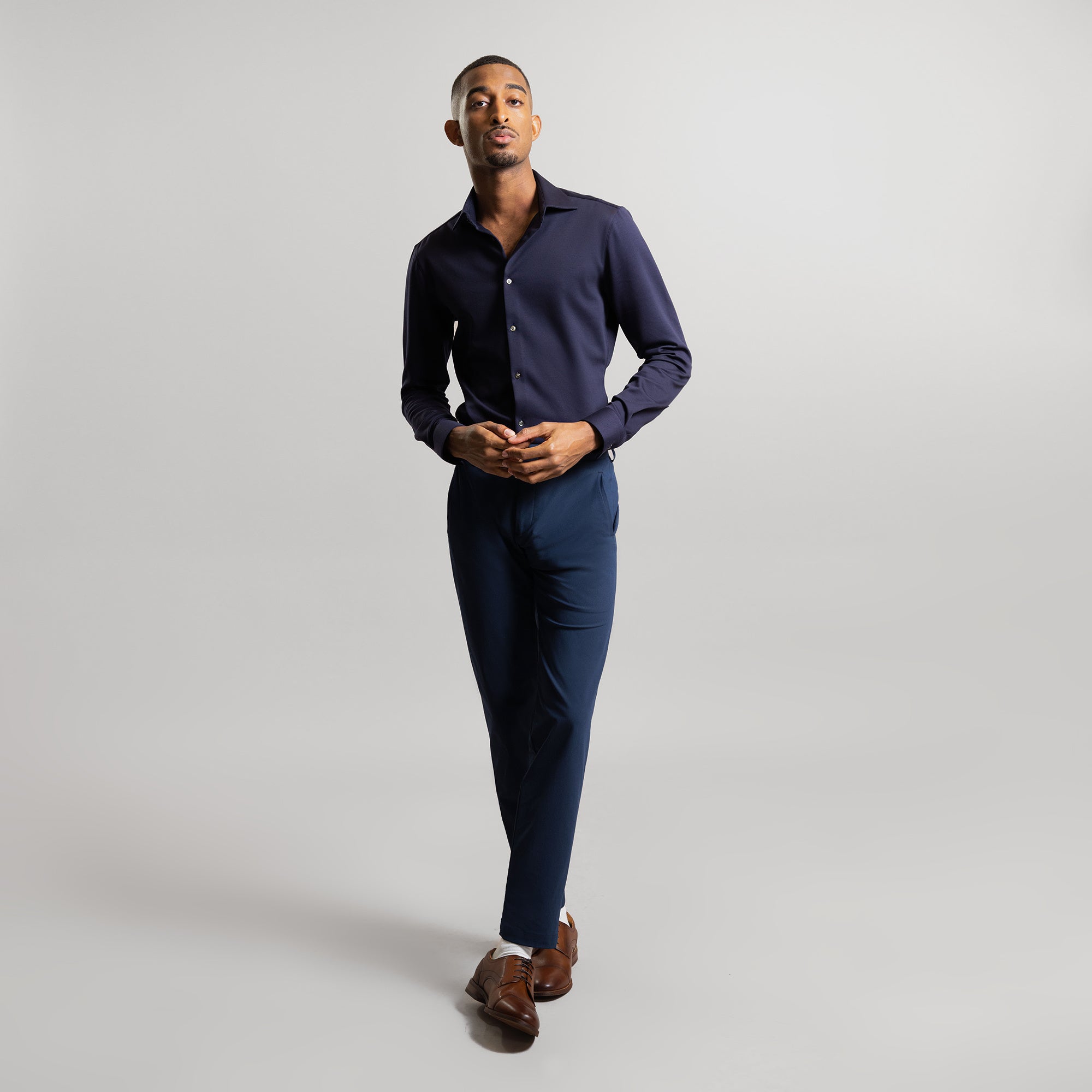 Custom Bespoke Tailored Spread Shirt model Ky in Navy PureTech