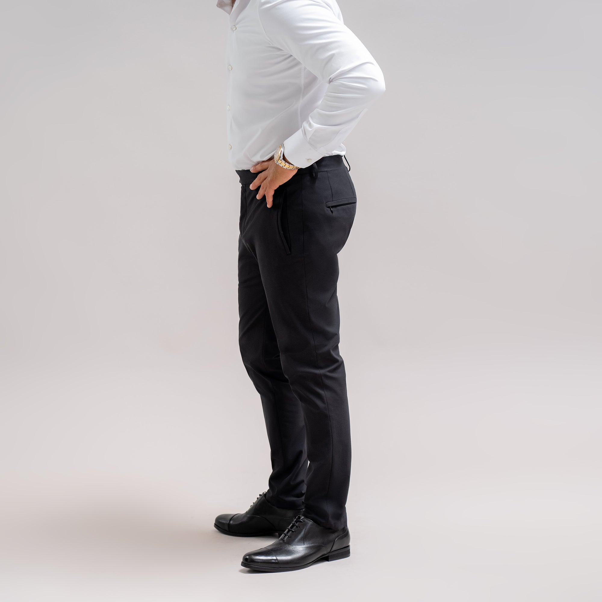 bespoke custom trousers pant chino performance technical model Guillermo in Black