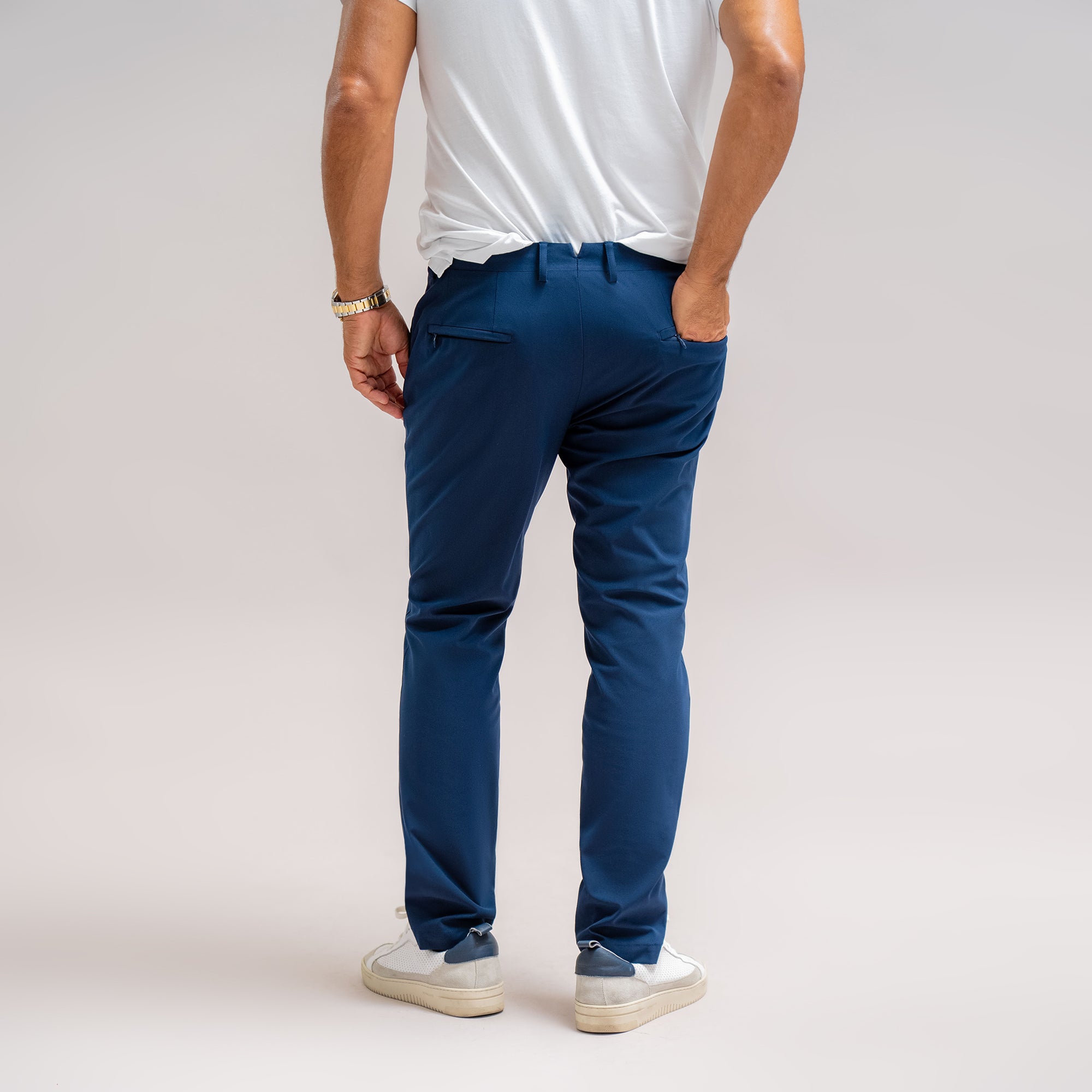bespoke custom trousers pant chino performance technical model Guillermo in Italian Blue