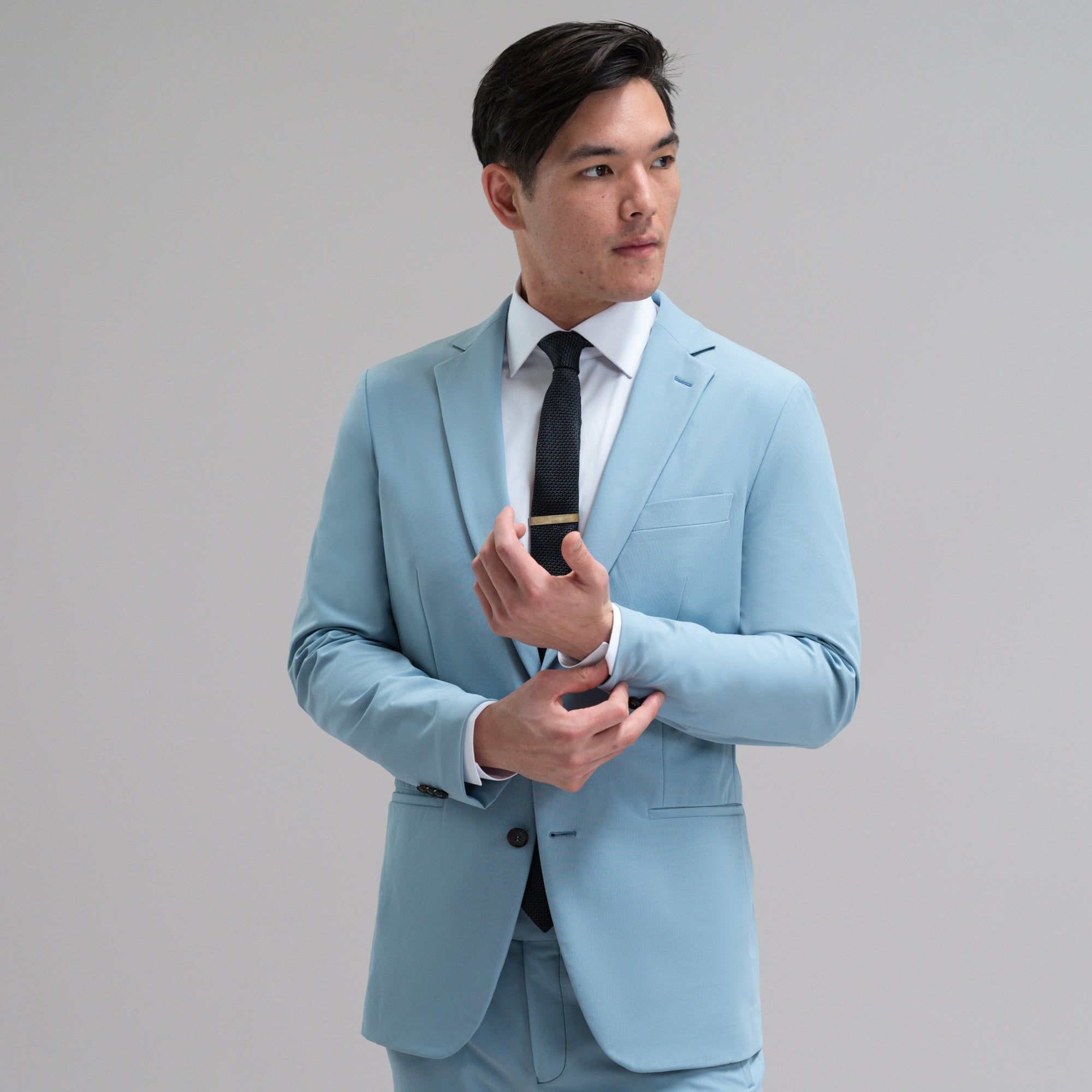 Custom Bespoke Tailored Spread Shirt model Jesse in White BreezeTech