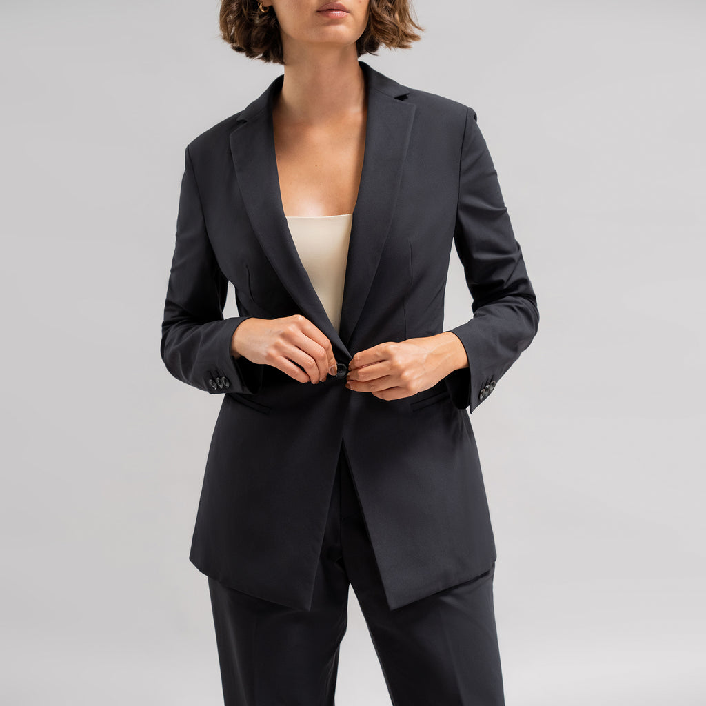 bespoke custom women's blazer pantsuit model Moe in Black