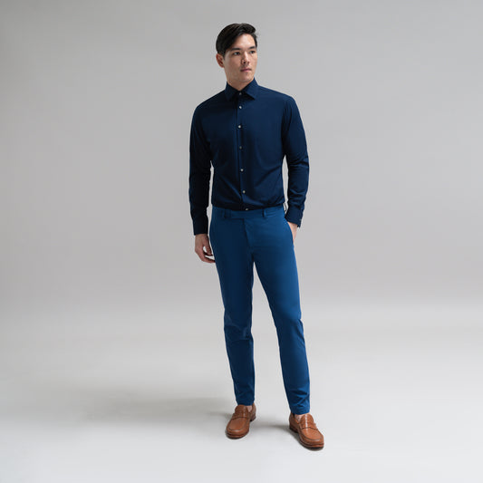 Custom Bespoke Tailored Spread Shirt model Jesse in Navy BreezeTech