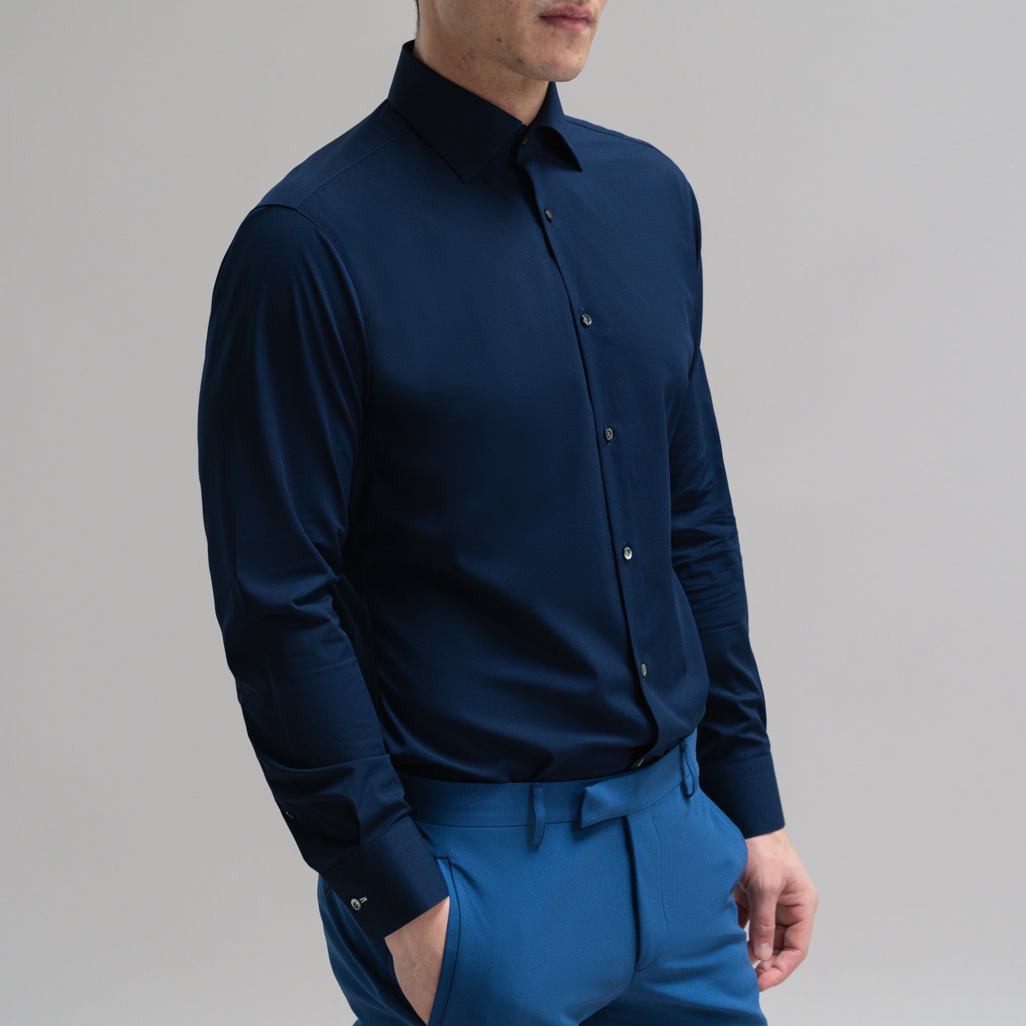 Custom Bespoke Tailored Spread Shirt model Jesse in Navy BreezeTech