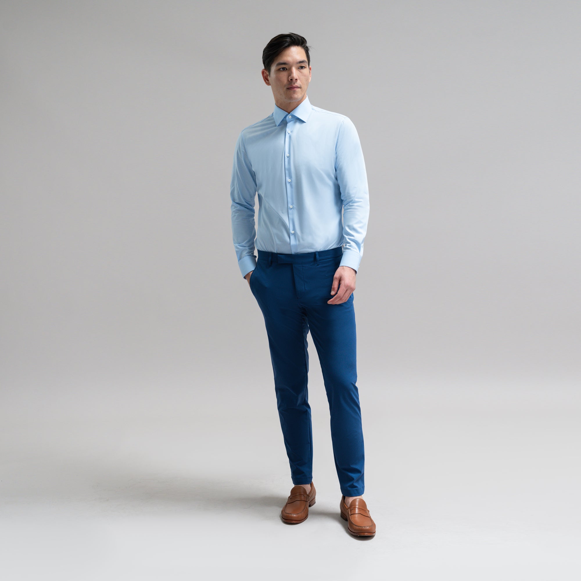 Custom Bespoke Tailored Spread Shirt model Jesse in Light Blue BreezeTech