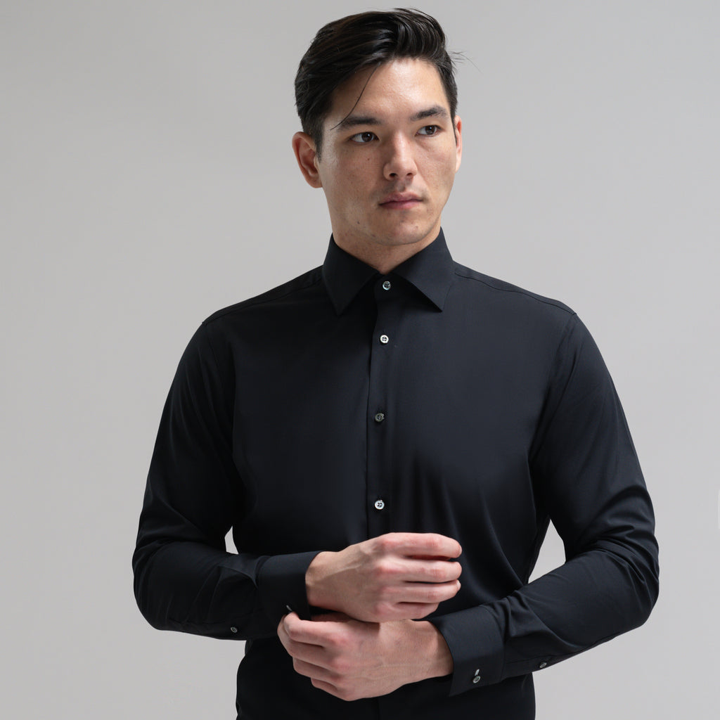 Custom Bespoke Tailored Spread Shirt model Jesse in Black BreezeTech
