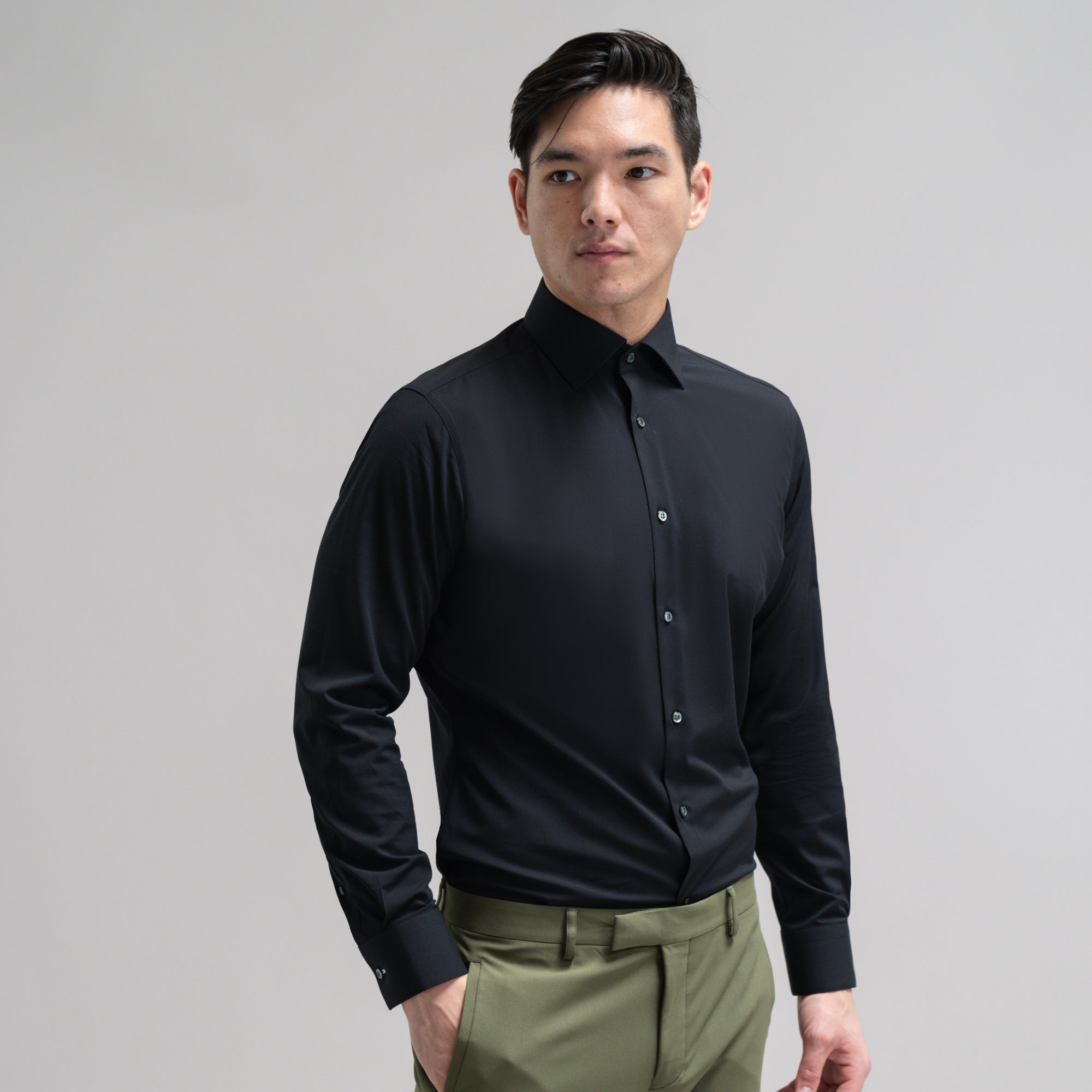 Custom Bespoke Tailored Spread Shirt model Jesse in Black BreezeTech