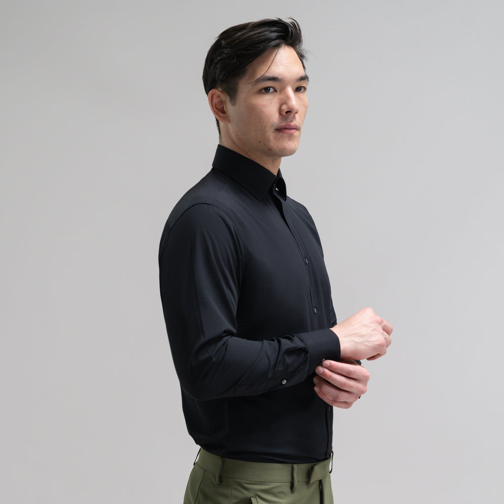 Custom Bespoke Tailored Spread Shirt model Jesse in Black BreezeTech