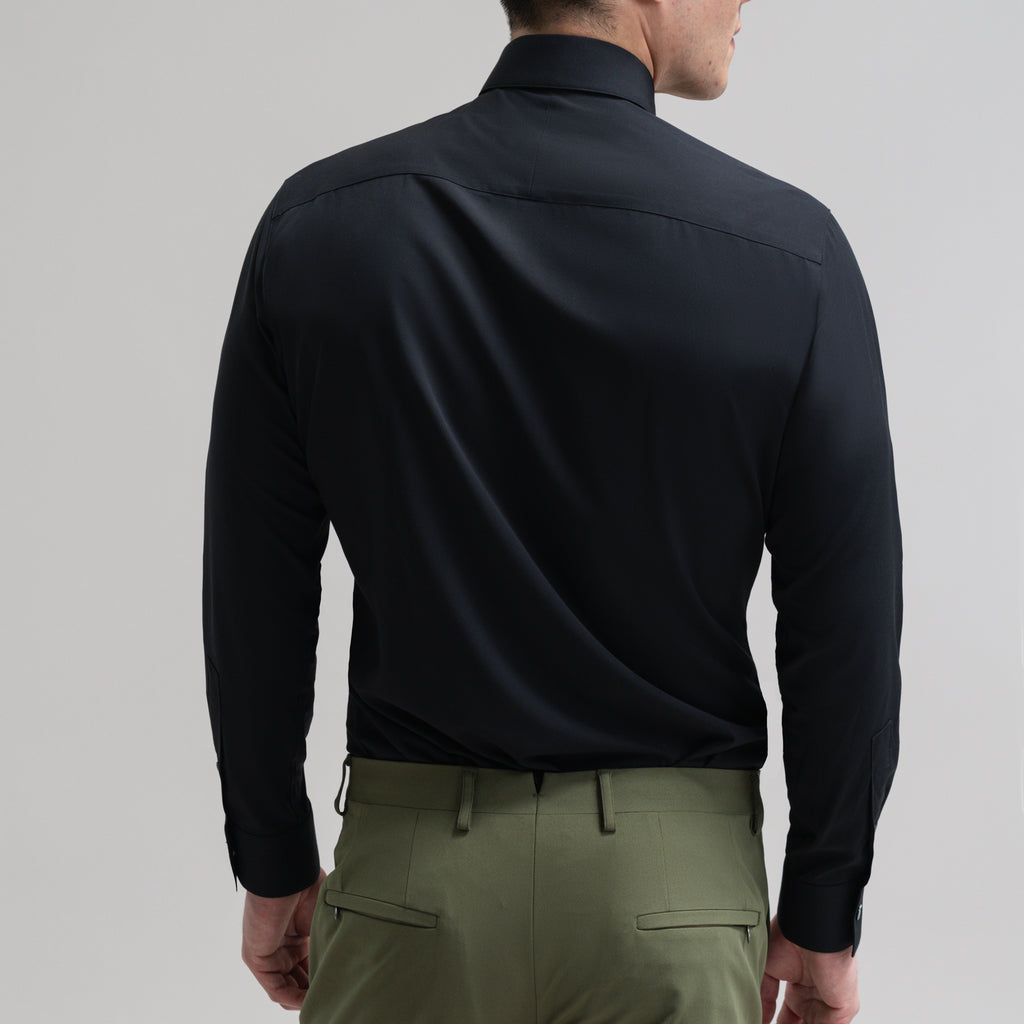 Custom Bespoke Tailored Spread Shirt model Jesse in Black BreezeTech
