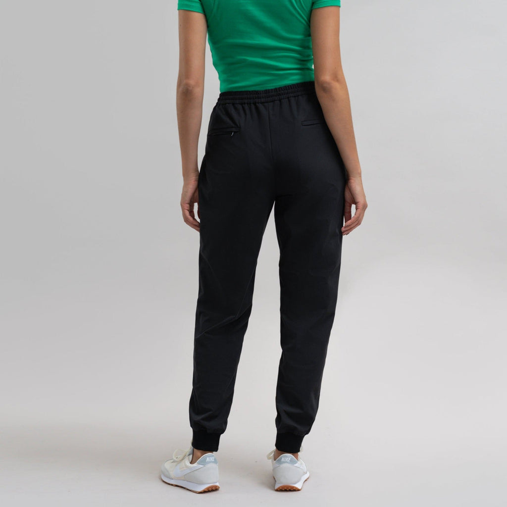 custom bespoke athleisure drawstring jogger model Moe in Black