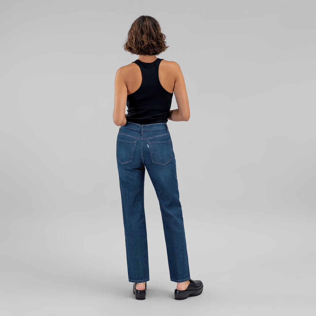  Tags:(5'8"|0-2) True straight jeans custom sizeless tailored model Moe in Faded Sur