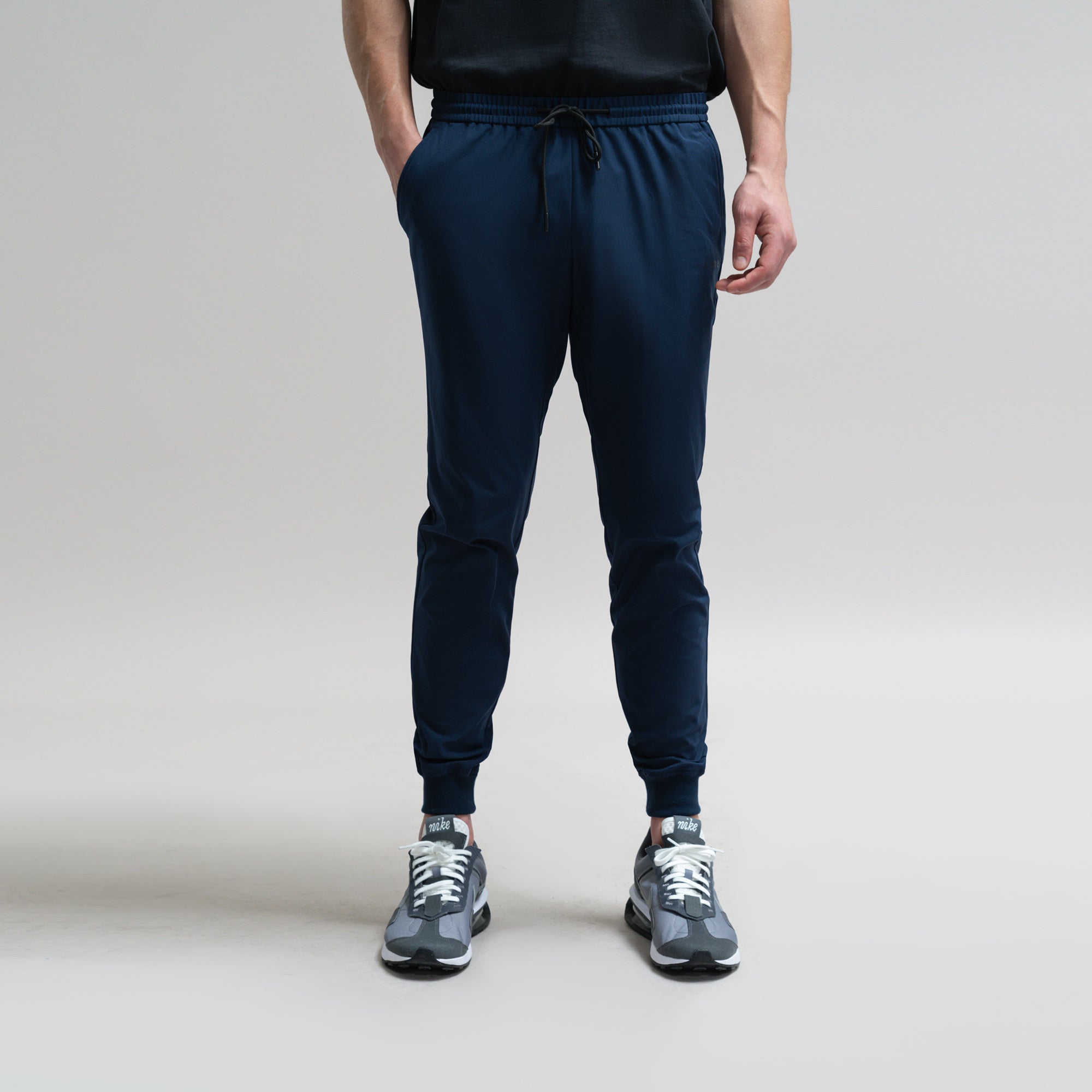 custom bespoke athleisure drawstring jogger model Jesse in Navy
