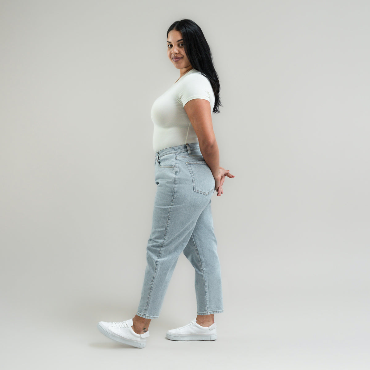 Tags:(5'10"|14-16) True vintage mom jeans custom sizeless tailored model Drew in Vintage Gin