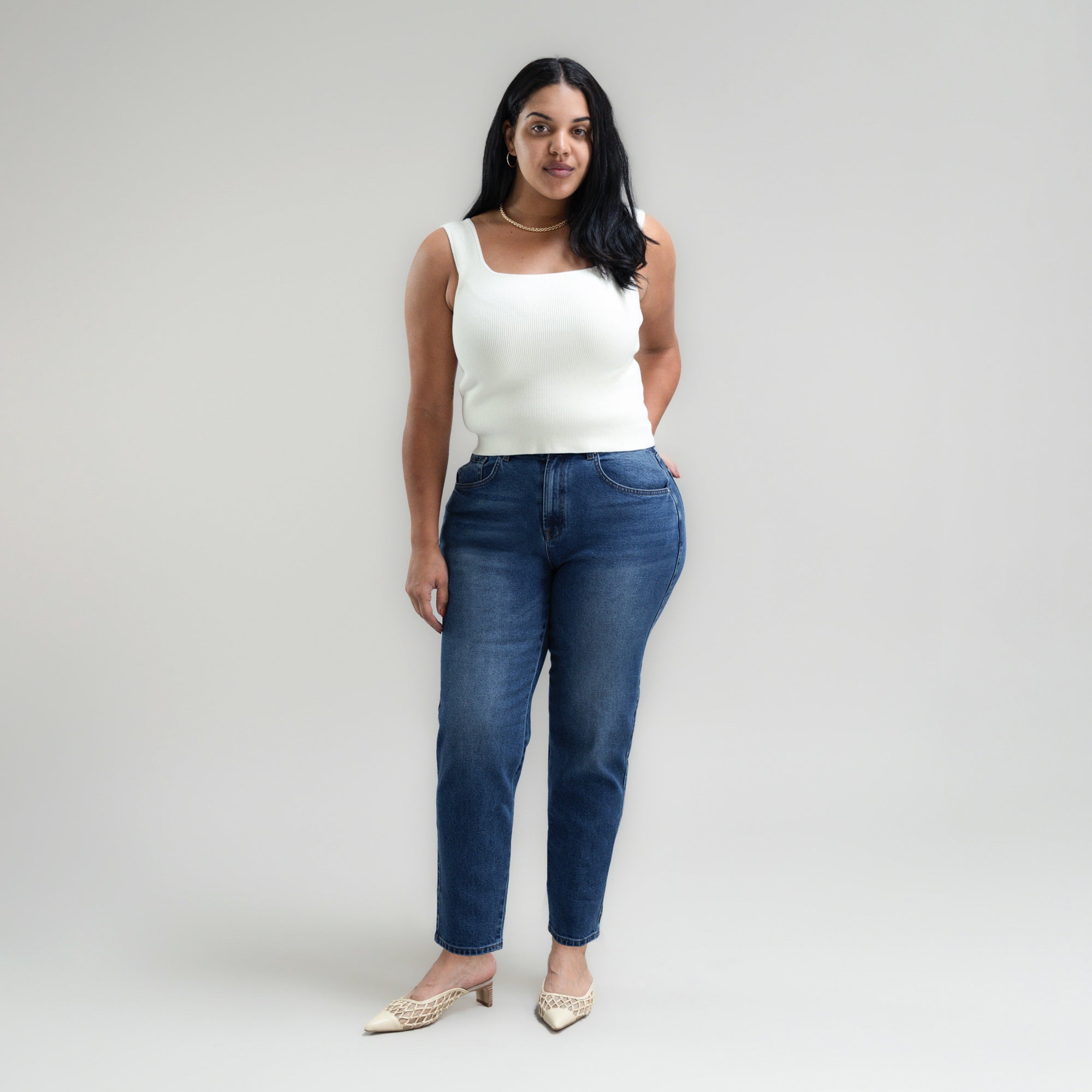 Tags:(5'10"|14-16) True vintage mom jeans custom sizeless tailored model Drew in Faded Sur