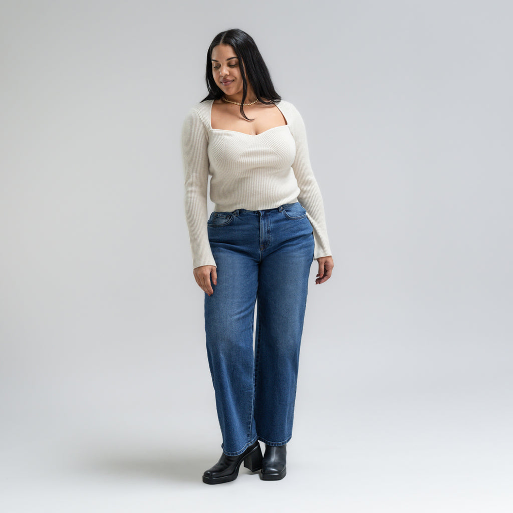 Tags:(5'10"|14-16) True vintage relaxed straight jeans custom sizeless tailored model Drew in Faded Sur