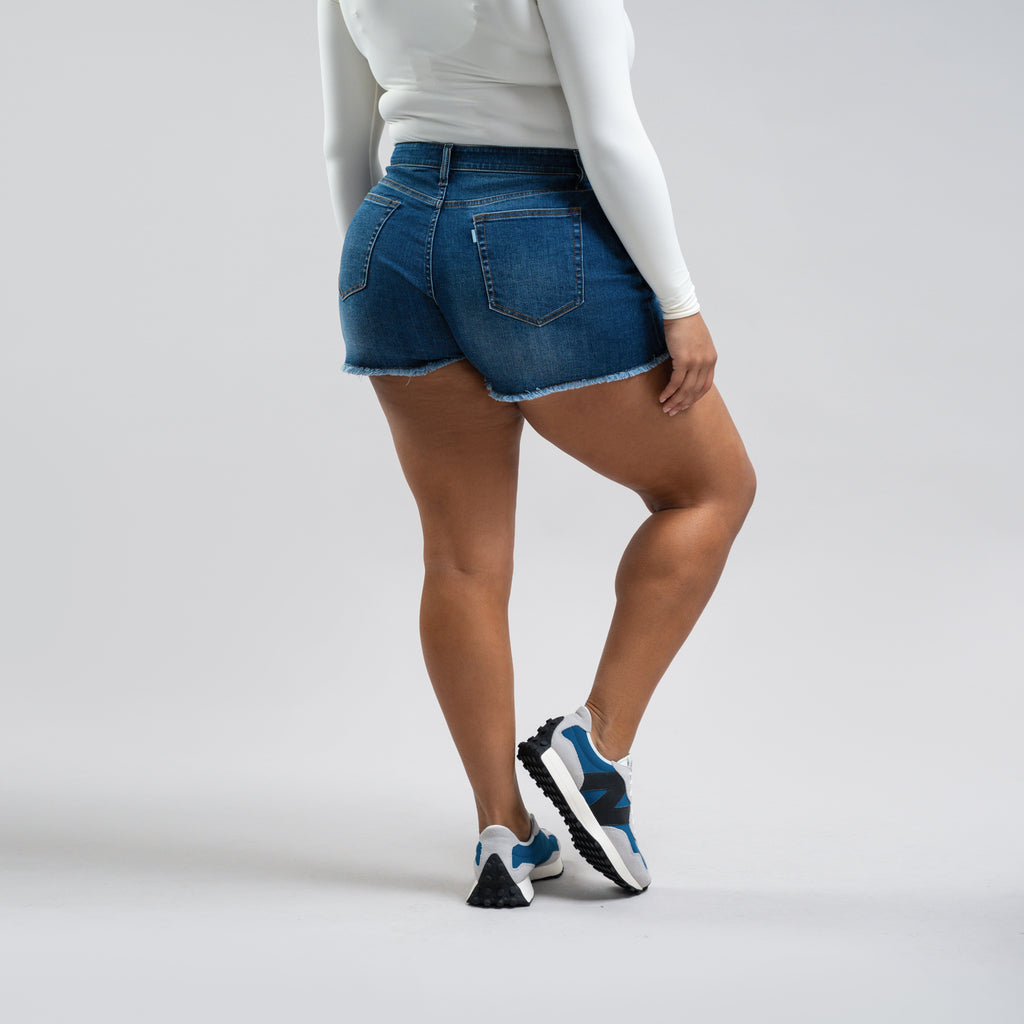 Custom jean denim shorts fit shortie model Drew in Sur Blue